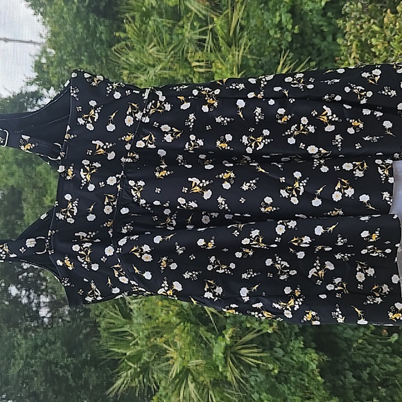 NWT Bloomchic M 10 Black Floral Tankini Top SUMMER - Picture 10 of 17